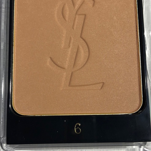 YVES SAINT LAURENT POWDER RADIANCE - Picture 2 of 4
